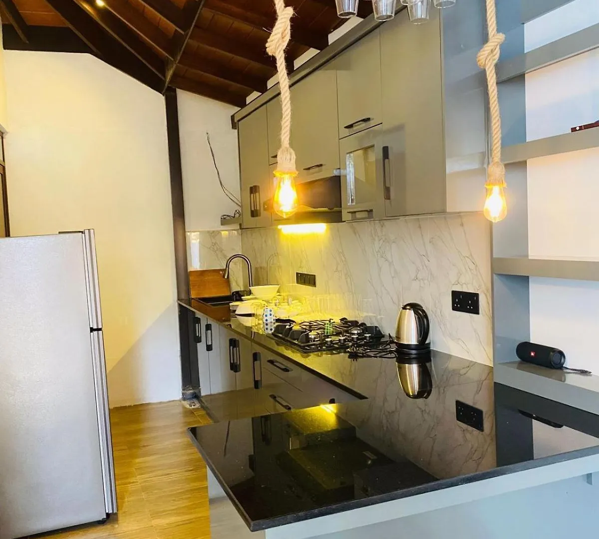 Villa Navodi Νεγκόμπο