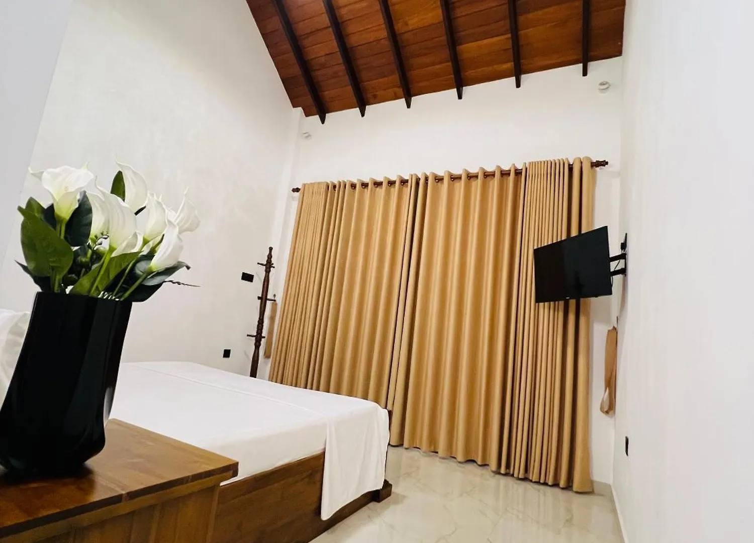 Ξενοδοχείο Villa Navodi Νεγκόμπο